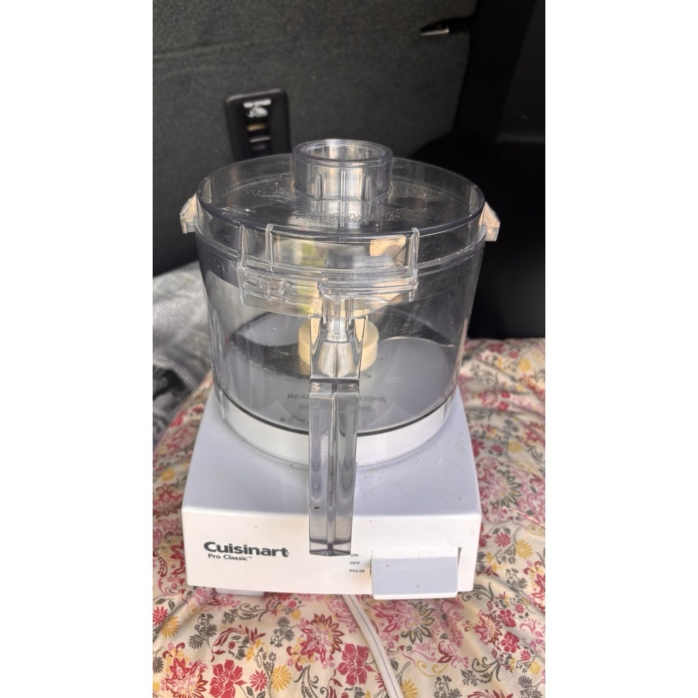 Cuisinart Pro Classic 7-Cup Food Processor, All Accessories, Manual New